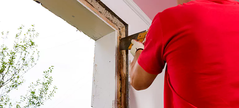 Residential Accordion Door Repair in Winter Haven, FL