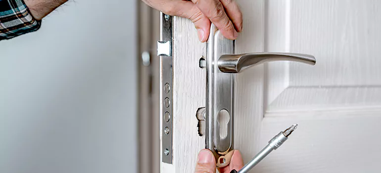 Front Door Knob Repair in Winter Haven, FL