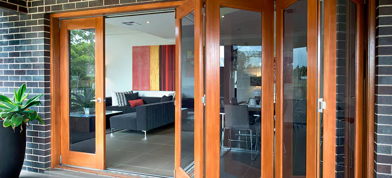 Folding Door Panel Repair in Winter Haven, FL